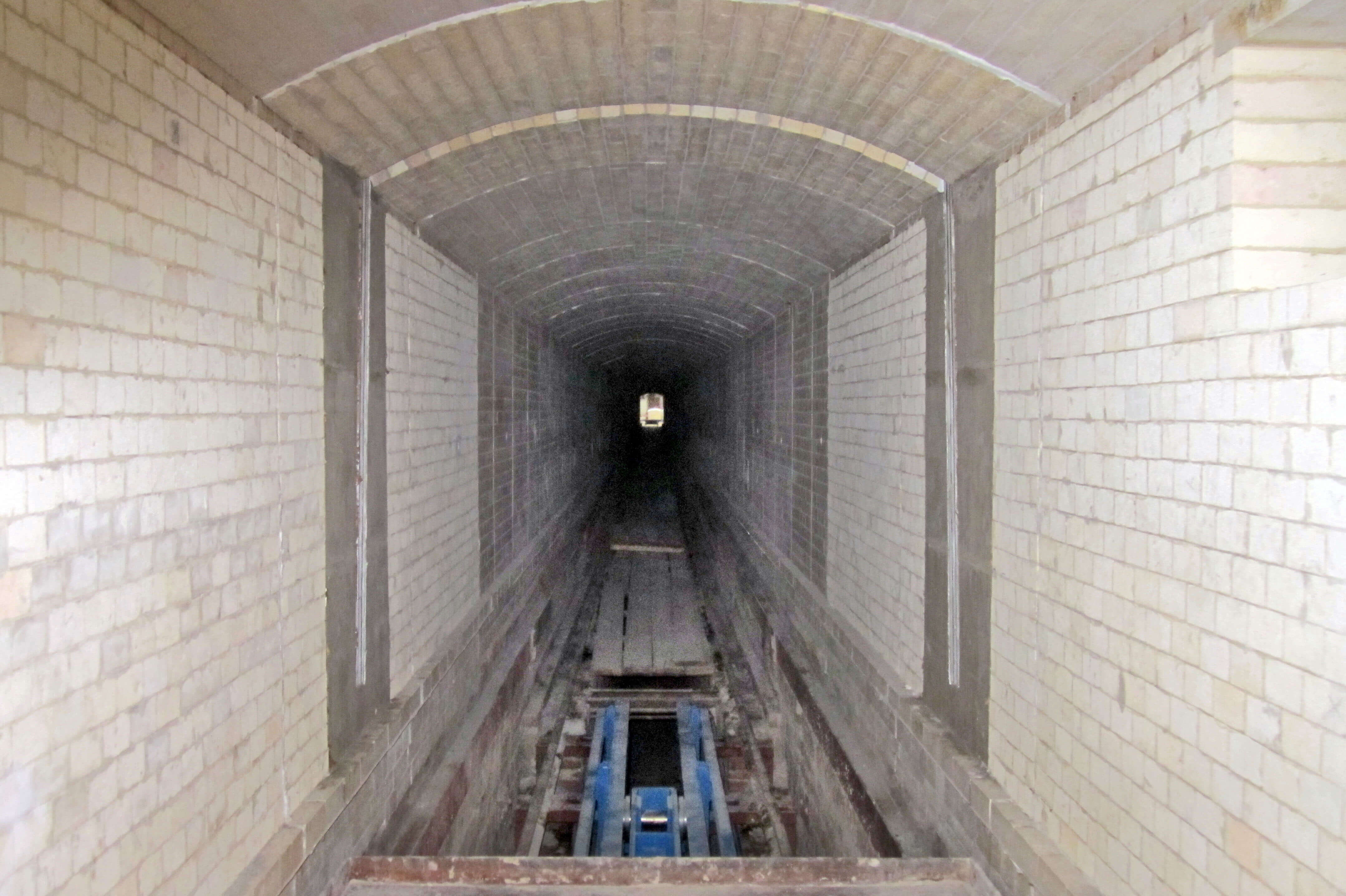 Tunnelofen Bennewitz - innen Tunnelofen Bennewitz - innen
