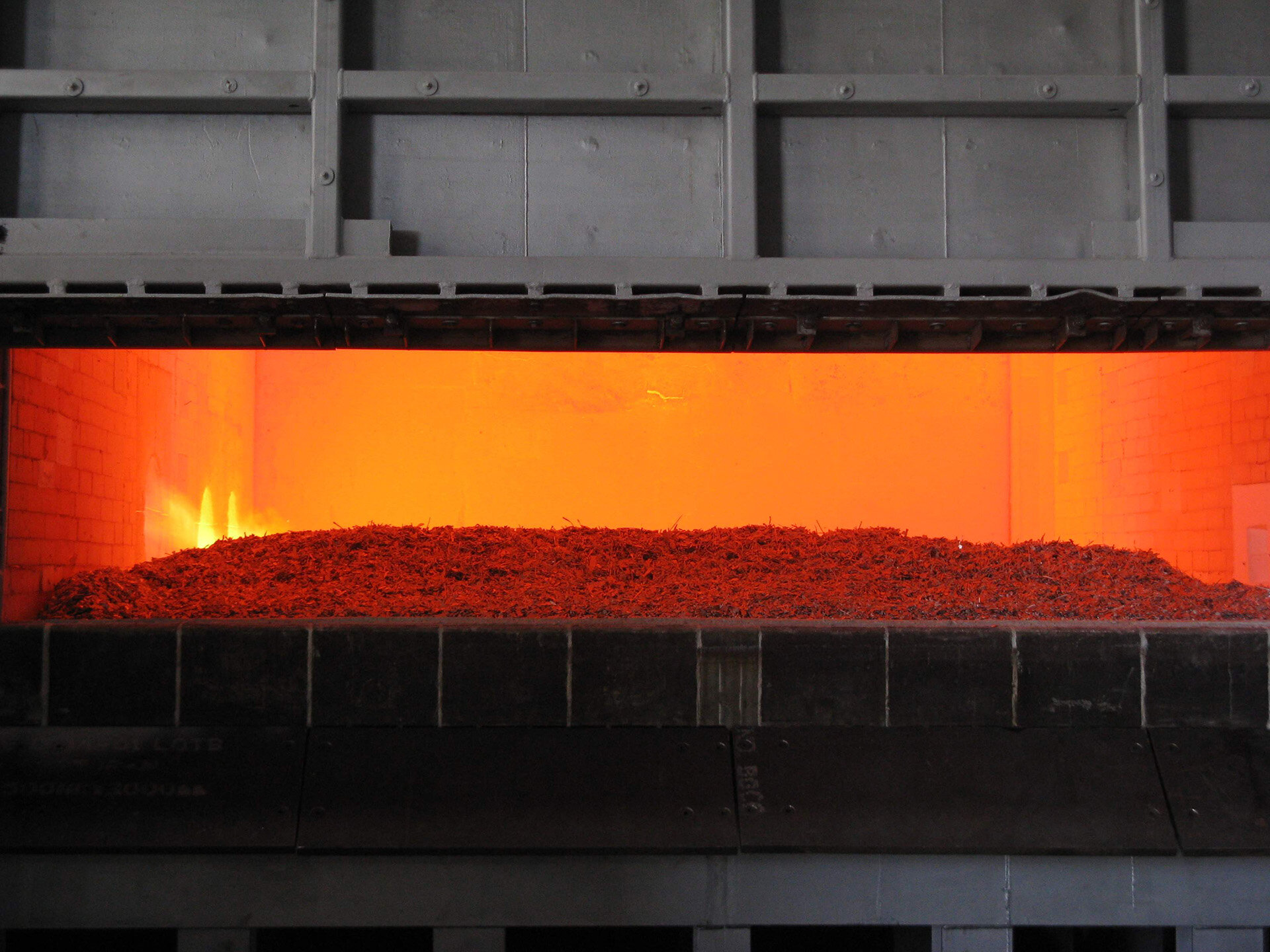 RATH heizt den Aluminium-Öfen ein